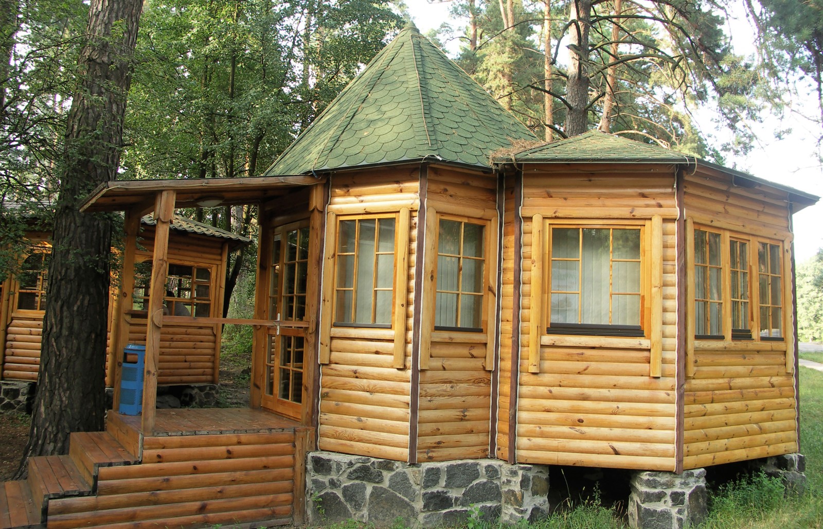 Отели и рестораны